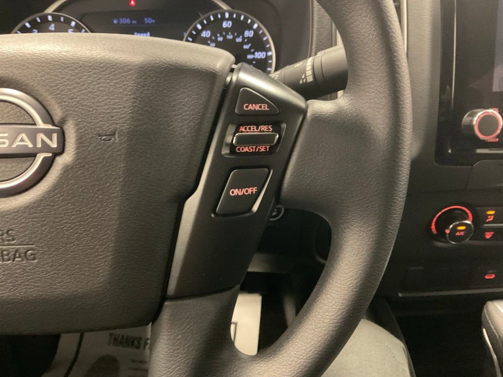 Used 2024 Nissan Frontier SV image 21