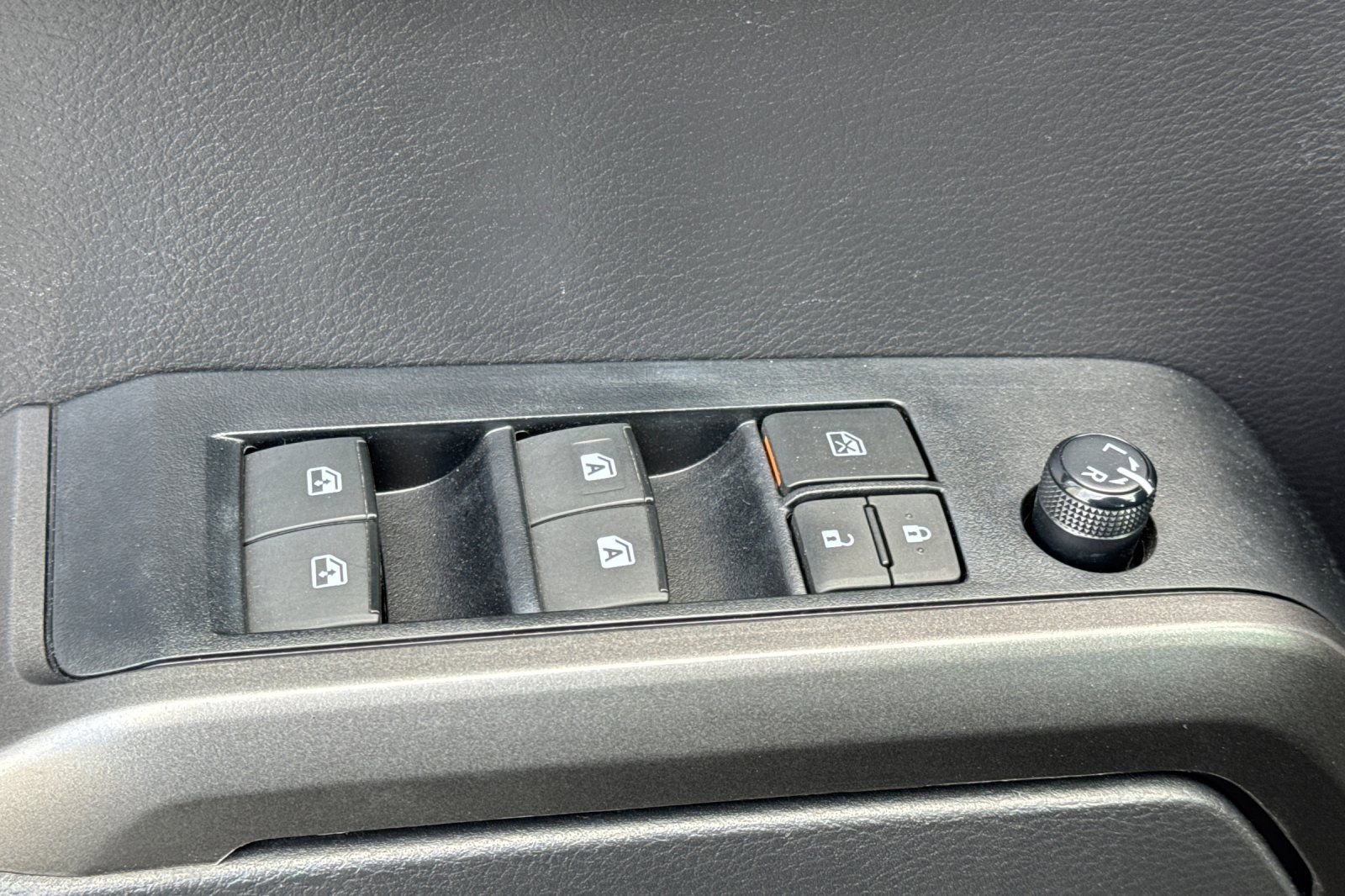 Certified 2023 Toyota Tacoma TRD Sport w/ Black Out Package (TMS) image 15