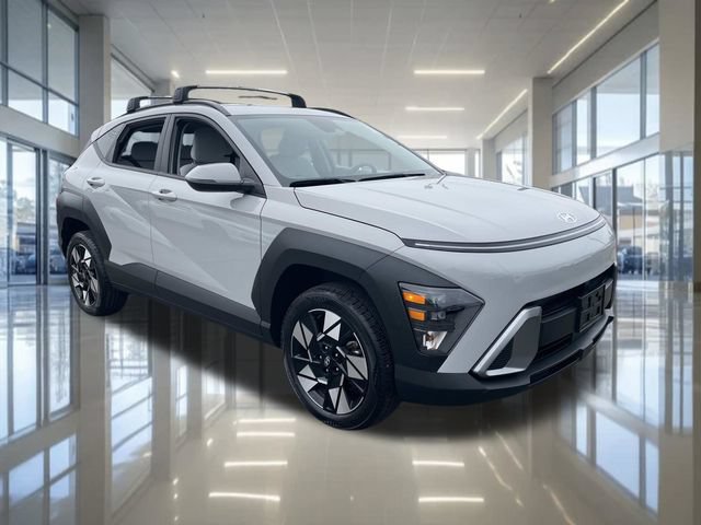 Certified 2024 Hyundai Kona SEL w/ Convenience Package AWD/4WD image 2