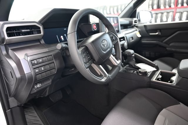 New 2026 Toyota Tacoma TRD Off-Road AWD/4WD image 22