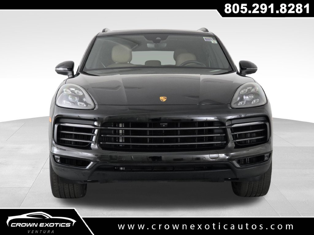 Used 2022 Porsche Cayenne Platinum Edition AWD/4WD image 2