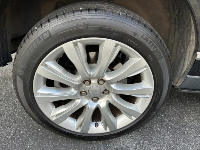 Used 2016 Land Rover Range Rover Long Wheelbase Supercharged image 39