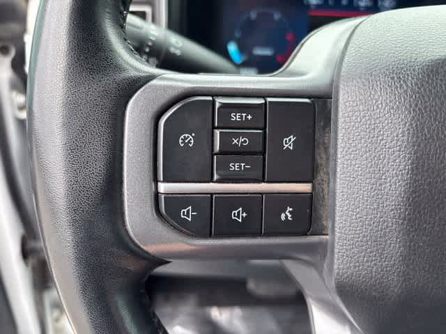Used 2024 Ford F250 Lariat w/ Black Appearance Package AWD/4WD image 11