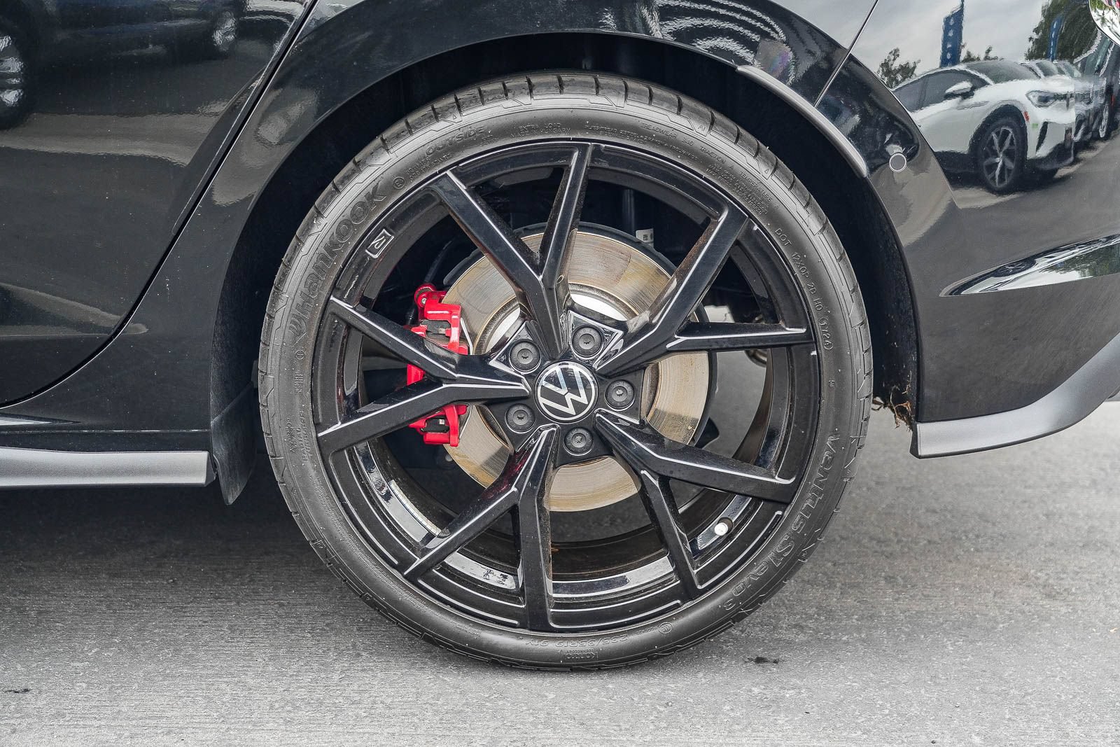 Certified 2024 Volkswagen GTI Autobahn FWD image 12