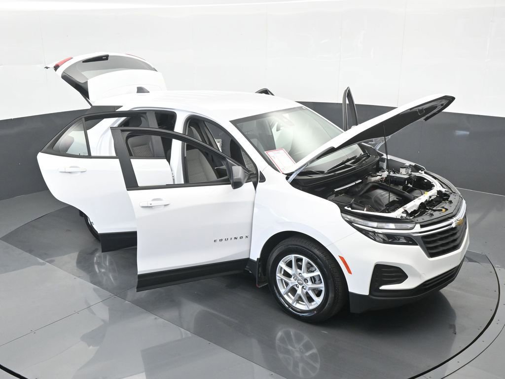 Used 2023 Chevrolet Equinox LS image 69