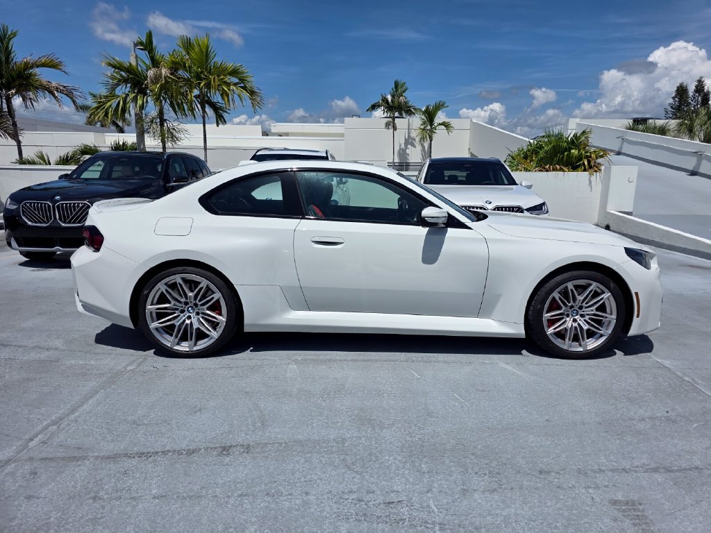 New 2026 BMW M2 w/ Lighting Package RWD image 3
