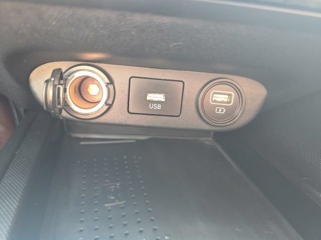Certified 2023 Hyundai Elantra SEL w/ Convenience Package FWD image 16