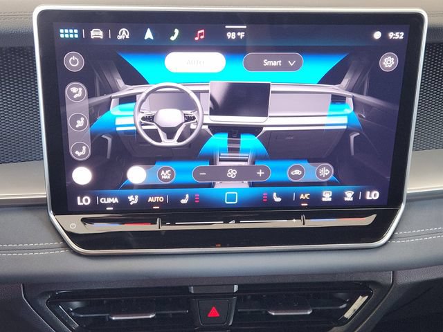 Used 2025 Volkswagen Tiguan SE R-Line AWD/4WD image 21