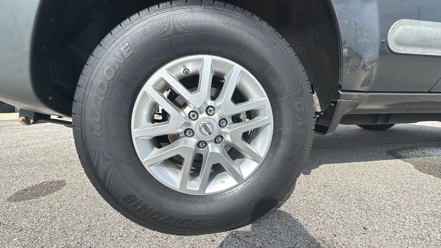 Used 2015 Nissan Xterra S RWD image 31
