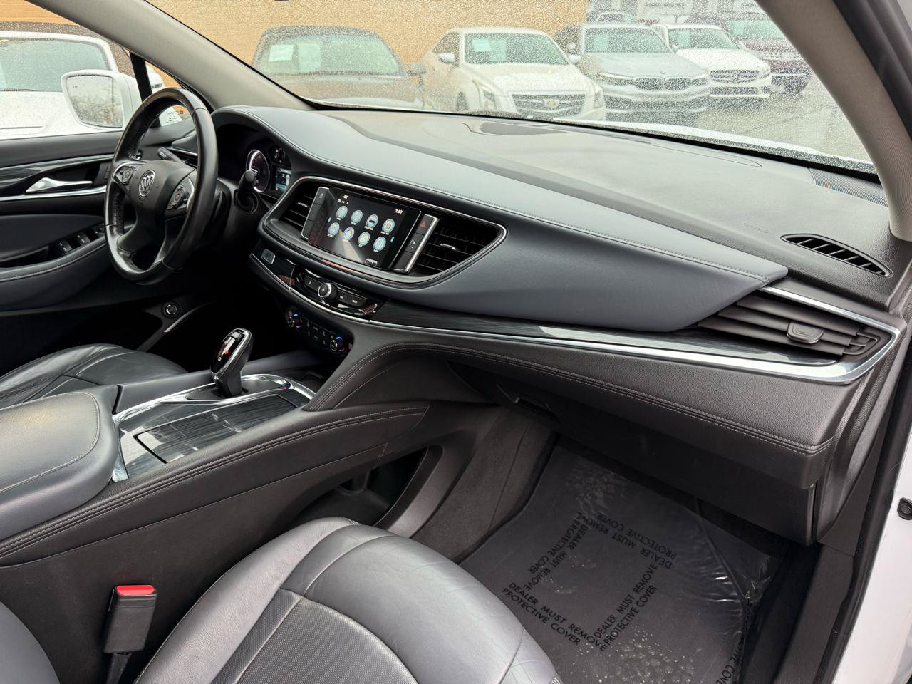 Used 2018 Buick Enclave Essence FWD image 22