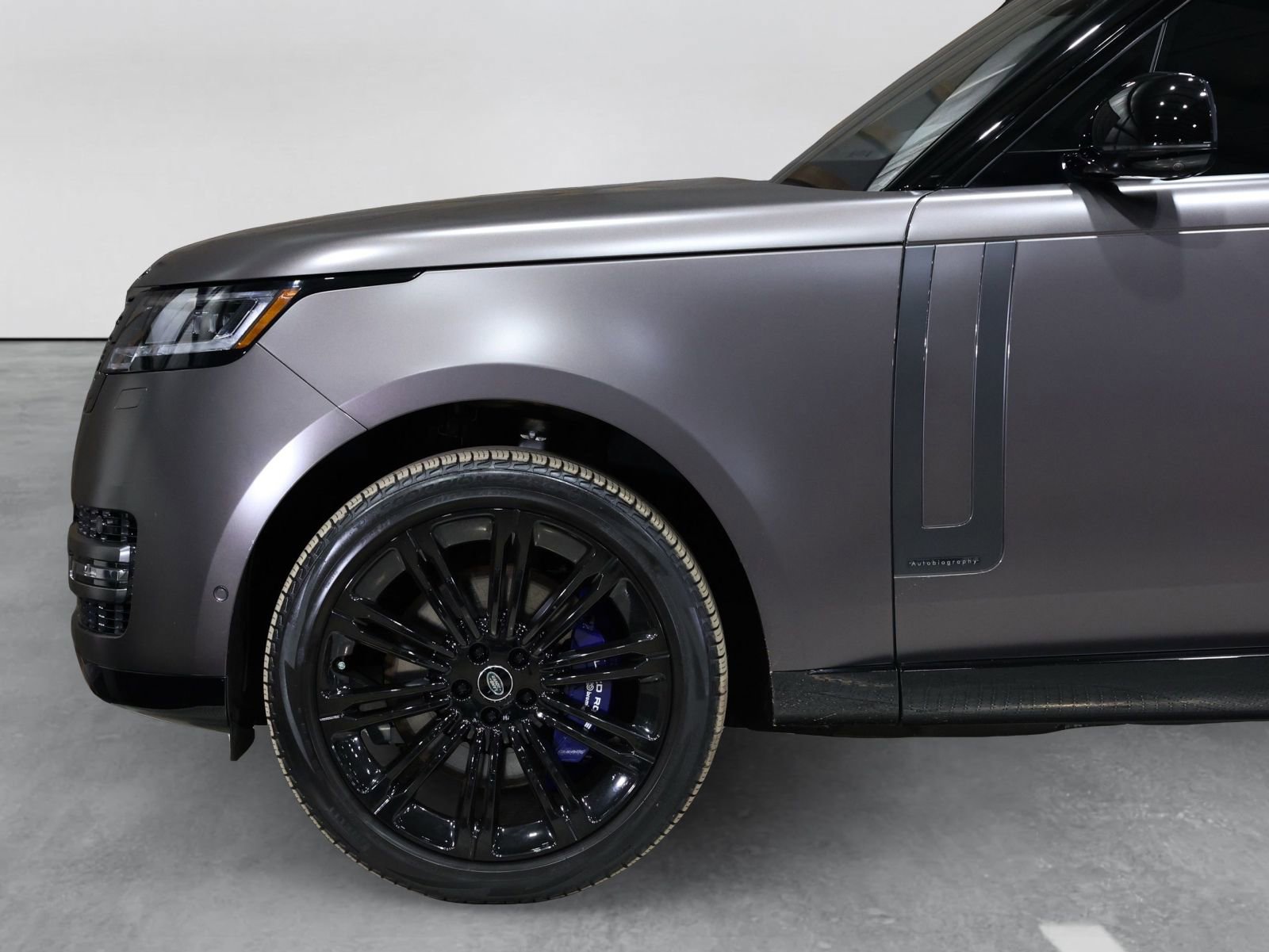 Used 2023 Land Rover Range Rover Long Wheelbase Autobiography image 47