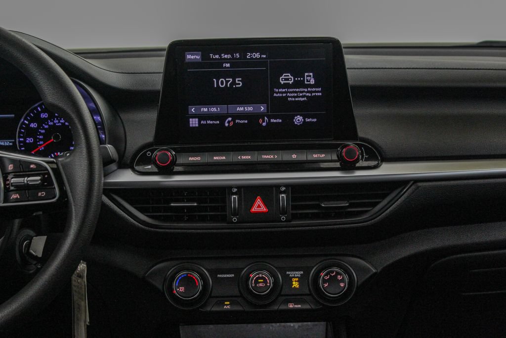 Used 2023 Kia Forte LXS w/ LXS Technology Package FWD image 24