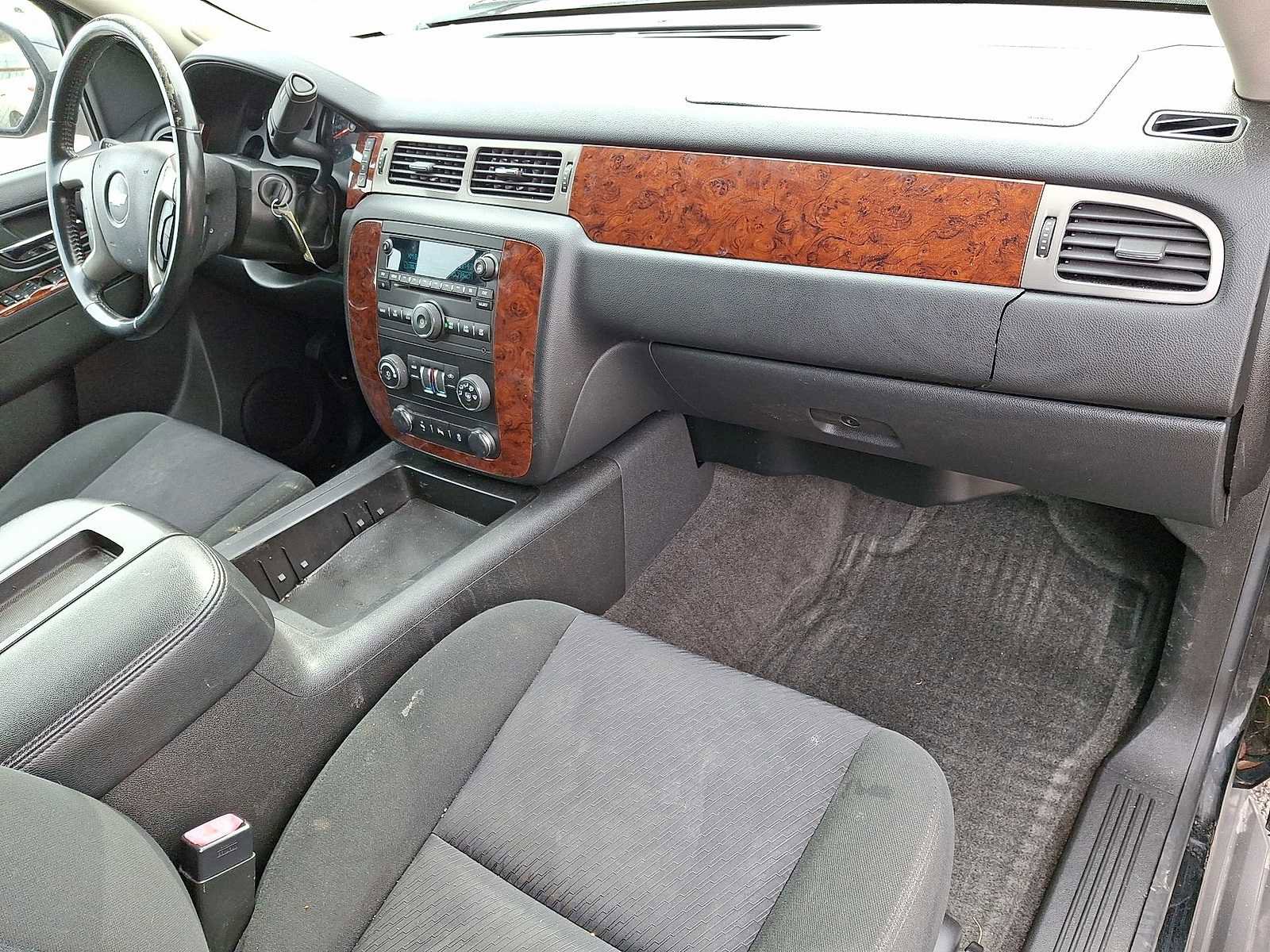 Used 2014 Chevrolet Tahoe LS w/ All-Star Edition image 32