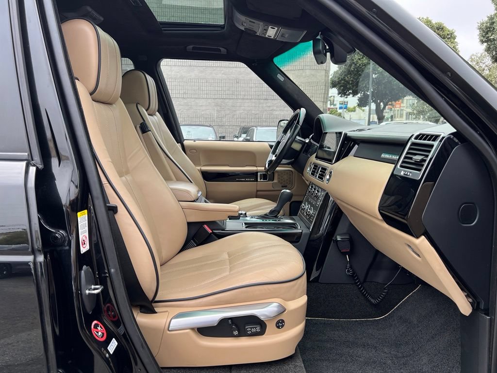 Used 2012 Land Rover Range Rover Supercharged AWD/4WD image 23