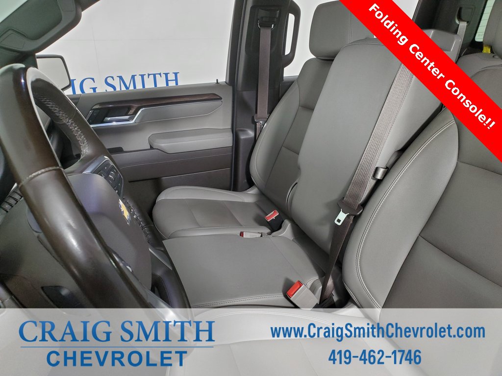 Used 2023 Chevrolet Silverado 1500 LT w/ Leather Package image 10