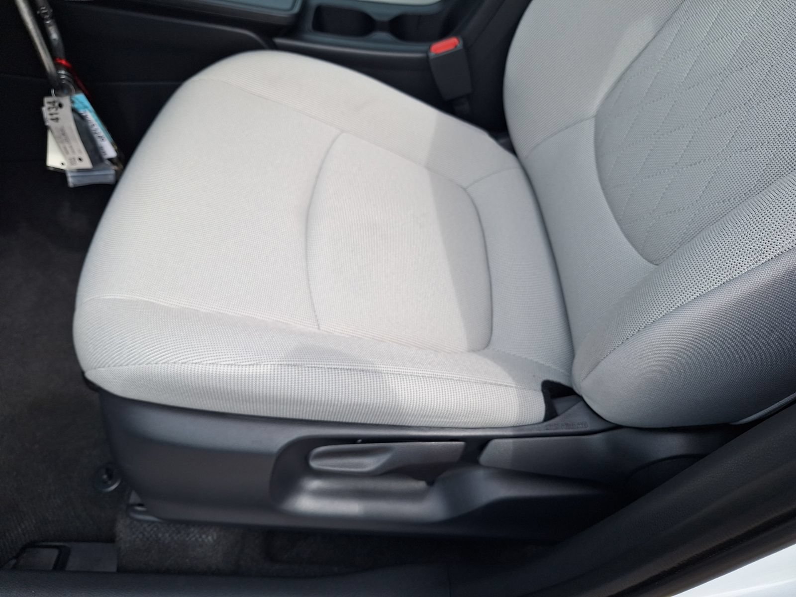 Used 2026 Toyota Corolla Cross L FWD image 15