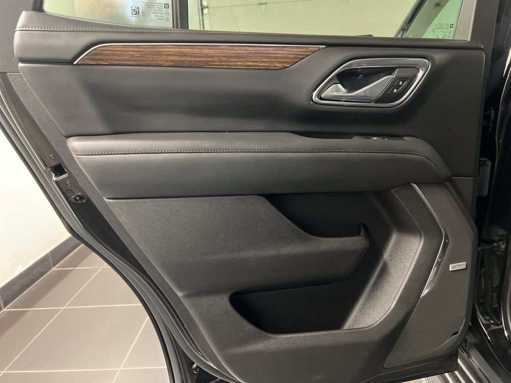 Used 2023 Chevrolet Tahoe High Country w/ Max Trailering Package AWD/4WD image 36