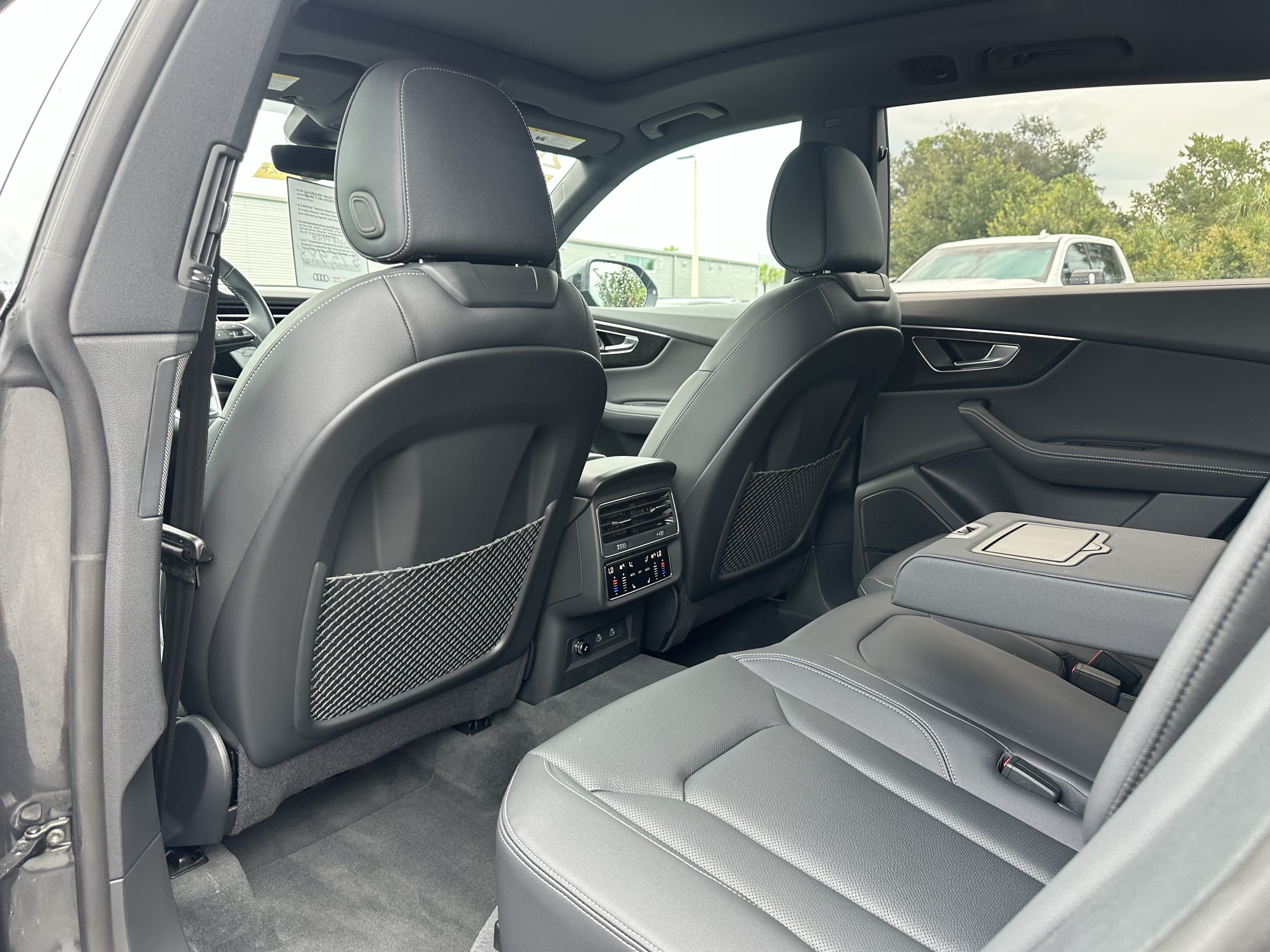 Used 2026 Audi Q8 Premium Plus AWD/4WD image 18