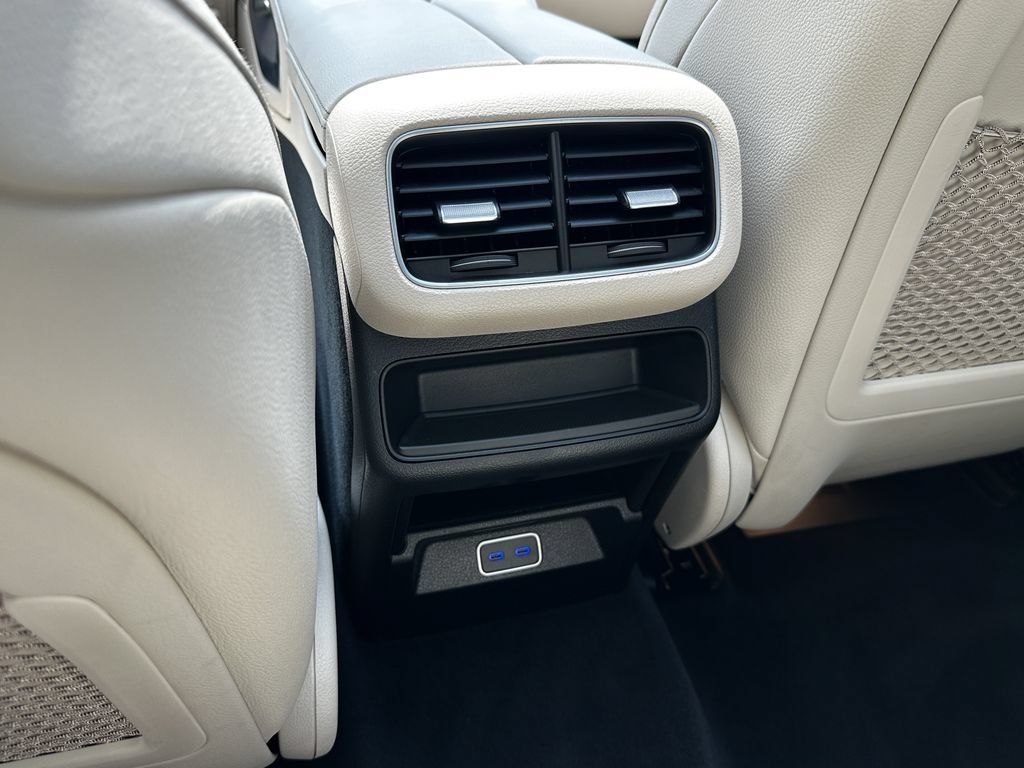 Certified 2025 Mercedes-Benz GLE 450e 4MATIC image 26