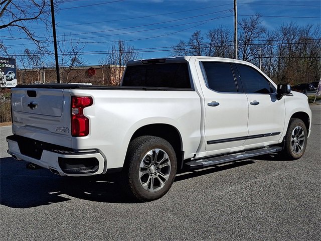Used 2024 Chevrolet Silverado 1500 High Country w/ Technology Package image 10