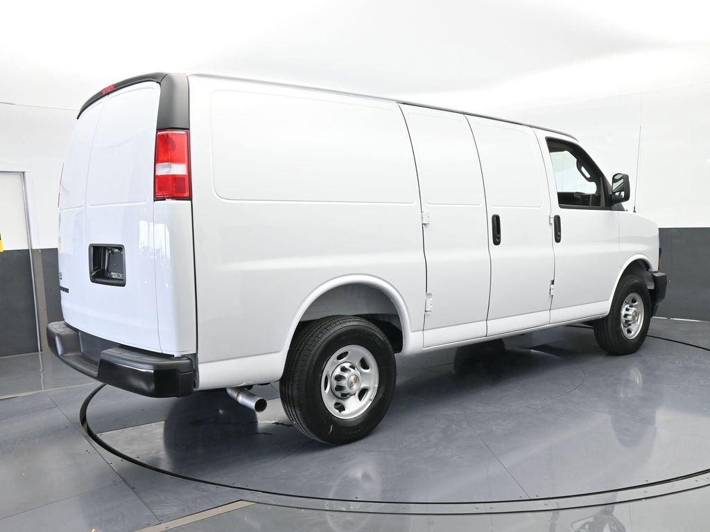 New 2025 Chevrolet Express 2500 w/ Driver Convenience Package image 6