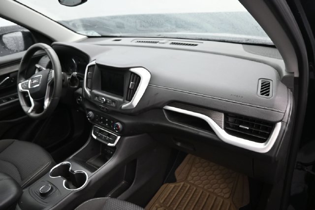 Used 2023 GMC Terrain SLE AWD/4WD image 9