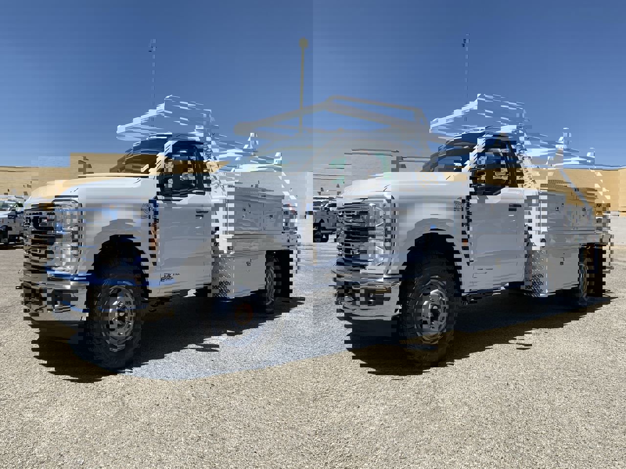 New 2025 Ford F350 XL w/ XL Chrome Package