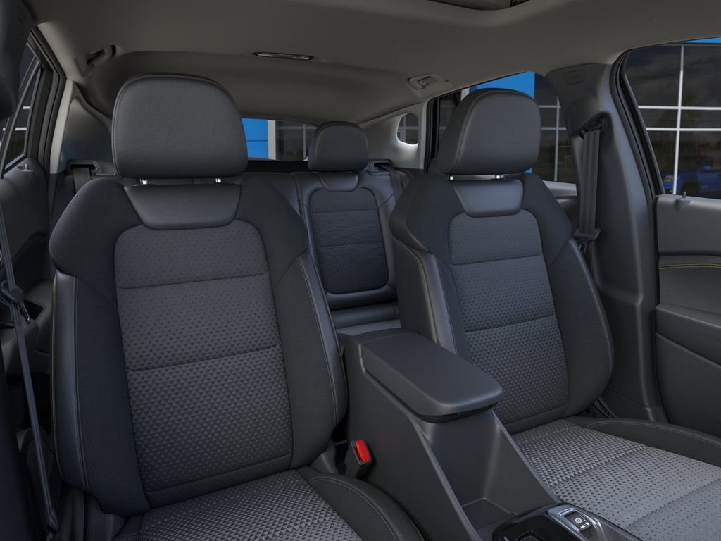 New 2026 Chevrolet Trax LT w/ Sunroof Package FWD image 16