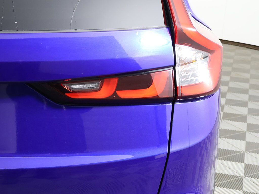 Used 2025 Honda CR-V EX-L image 16