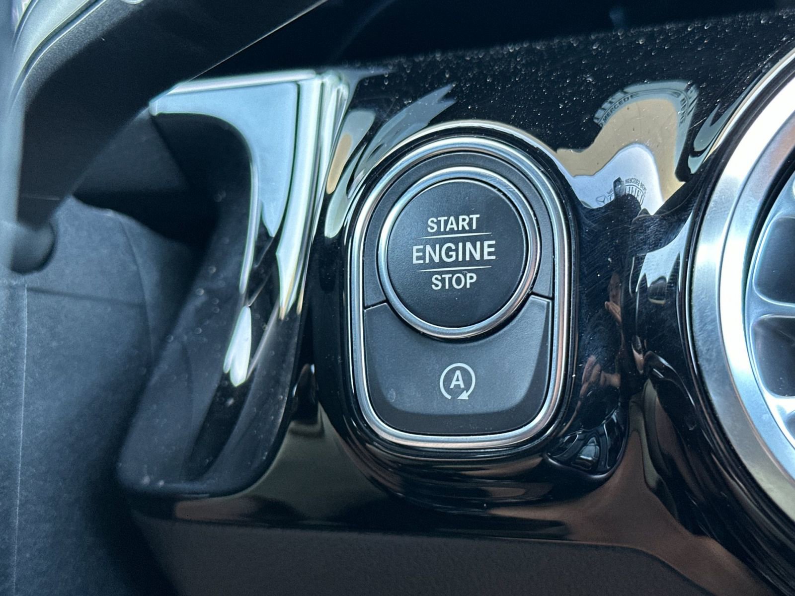 Certified 2022 Mercedes-Benz GLA 250 image 24