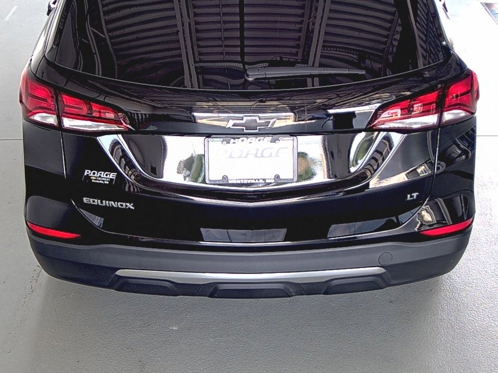 Used 2023 Chevrolet Equinox LT FWD image 12