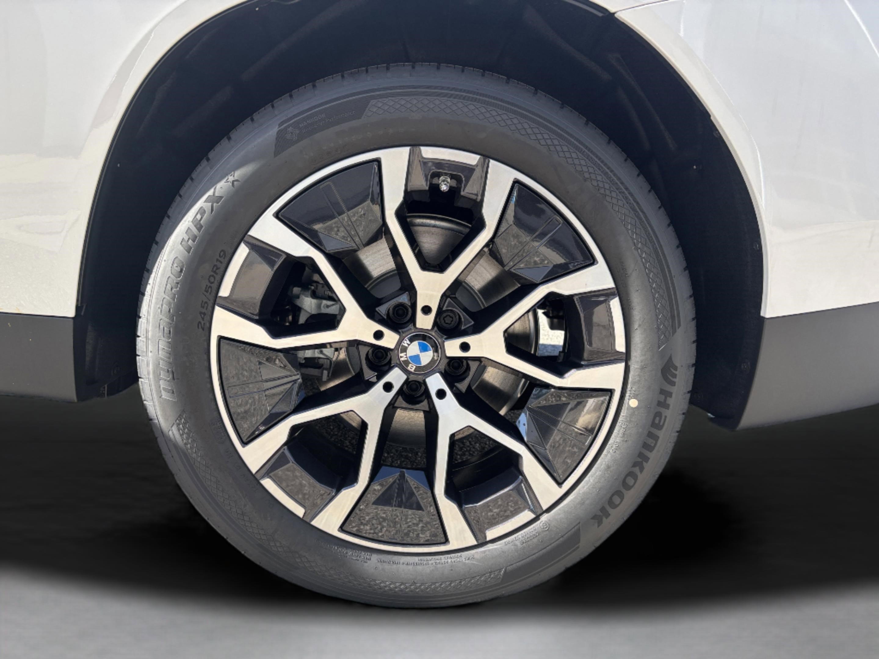 Used 2026 BMW X3 xDrive30 w/ Convenience Package image 8