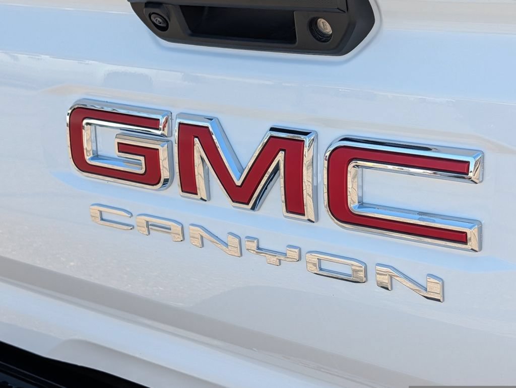 New 2026 GMC Canyon AT4 w/ Technology Plus Package AWD/4WD image 13
