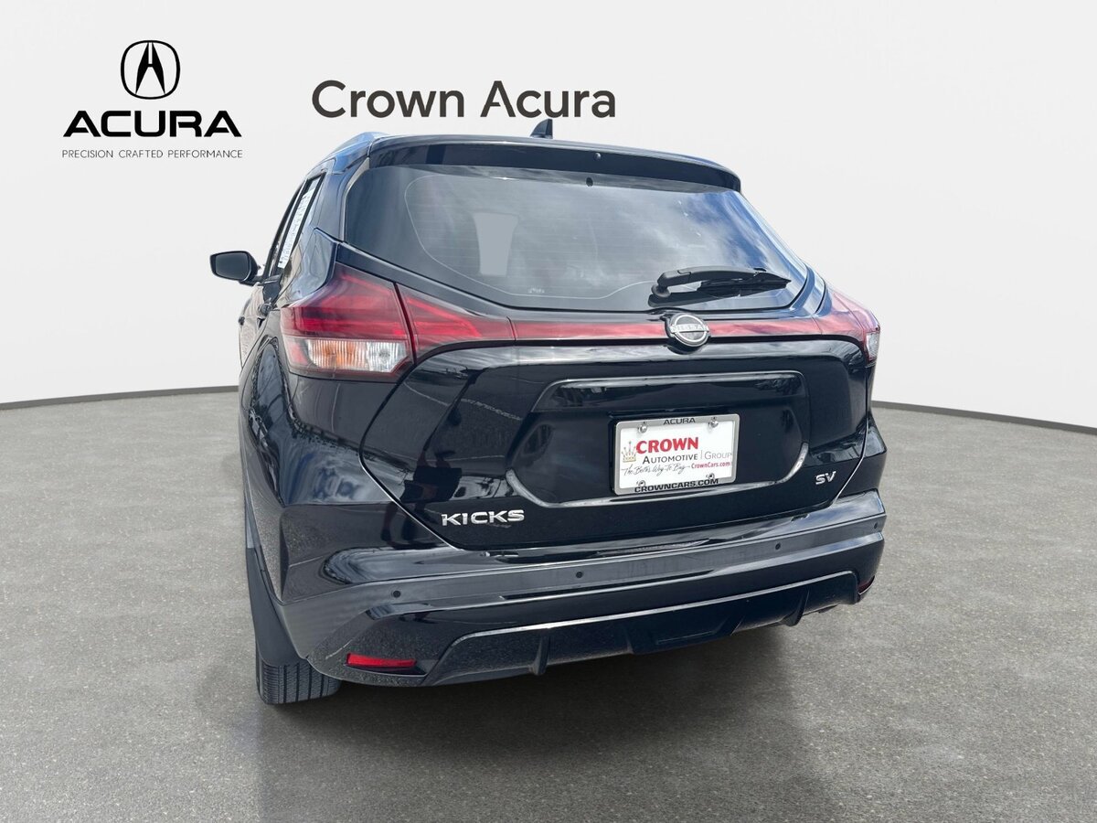 Used 2023 Nissan Kicks SV FWD image 8