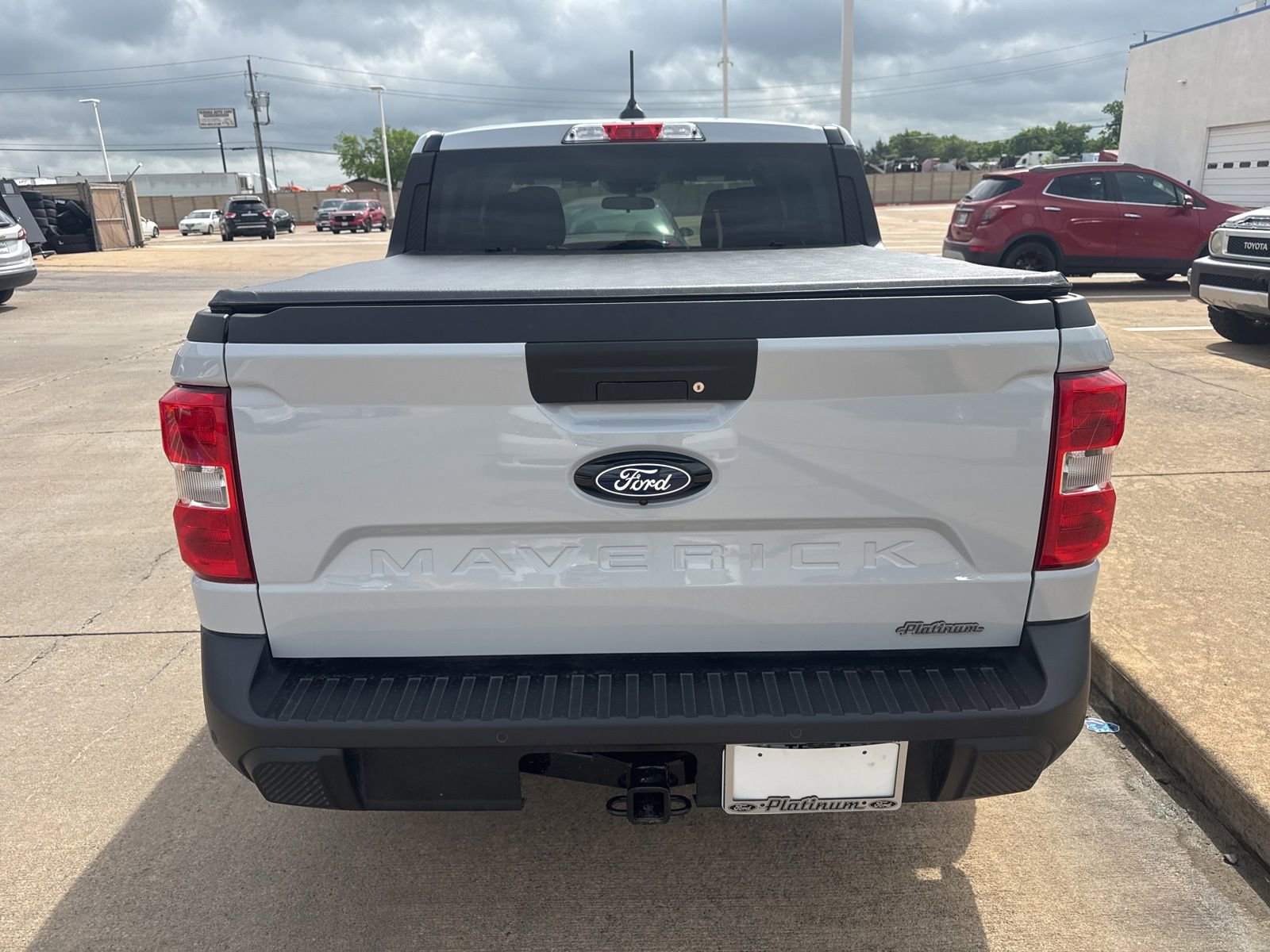 Used 2025 Ford Maverick XL image 6