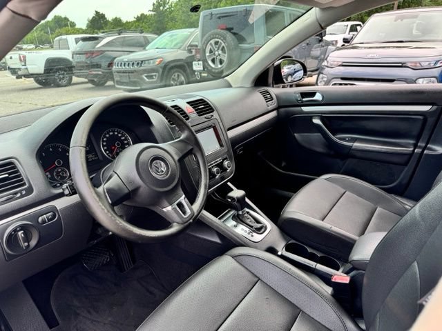Used 2010 Volkswagen Jetta Limited Edition FWD image 17