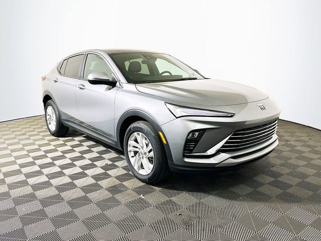 Used 2025 Buick Envista Preferred image 1