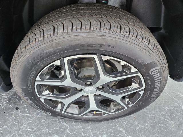 Used 2024 Jeep Compass Limited AWD/4WD image 14