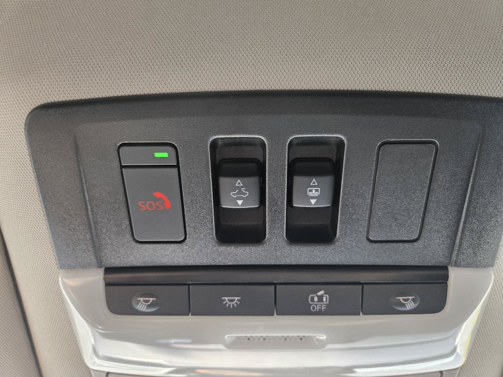 Used 2025 Nissan Pathfinder Platinum AWD/4WD image 22