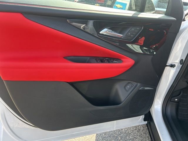 New 2025 Chevrolet Blazer EV RS image 11