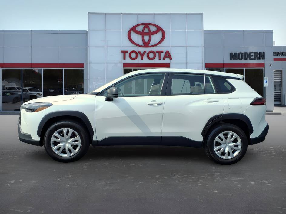 Certified 2026 Toyota Corolla Cross L FWD image 2