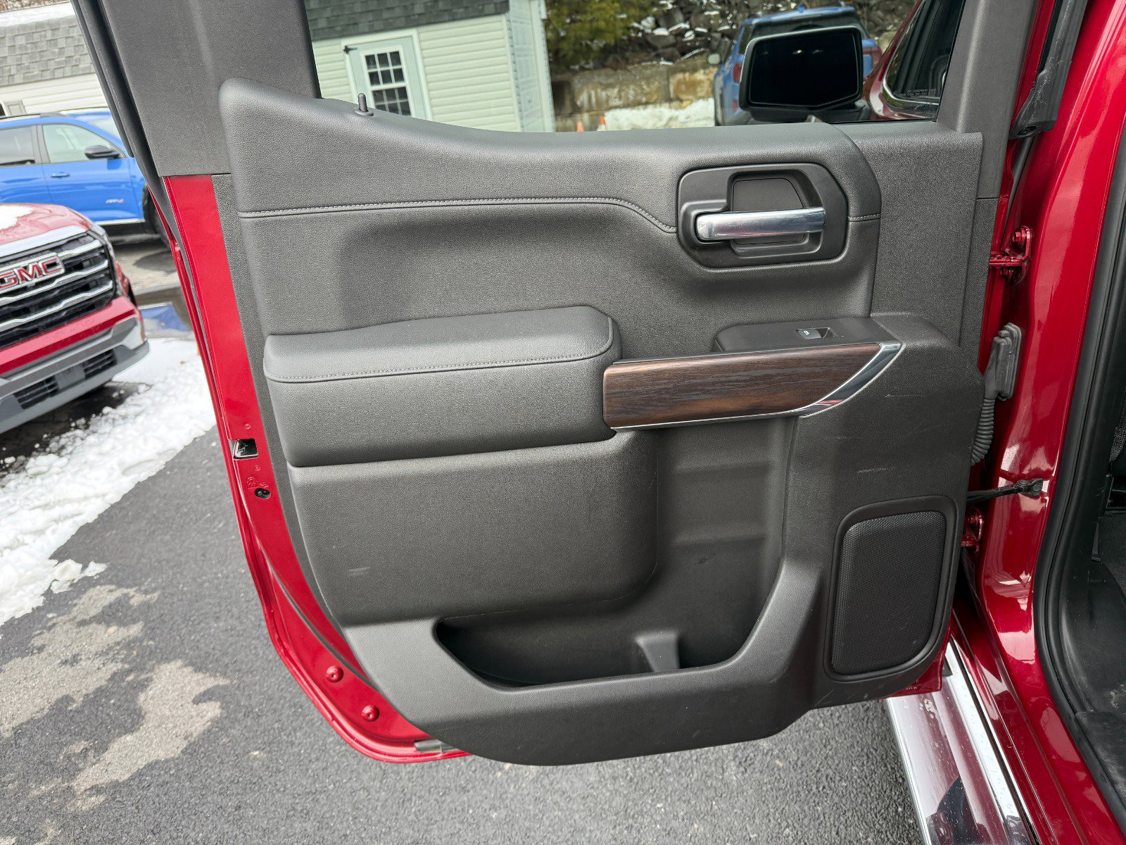 Used 2020 GMC Sierra 1500 SLT w/ SLT Premium Plus Package image 17