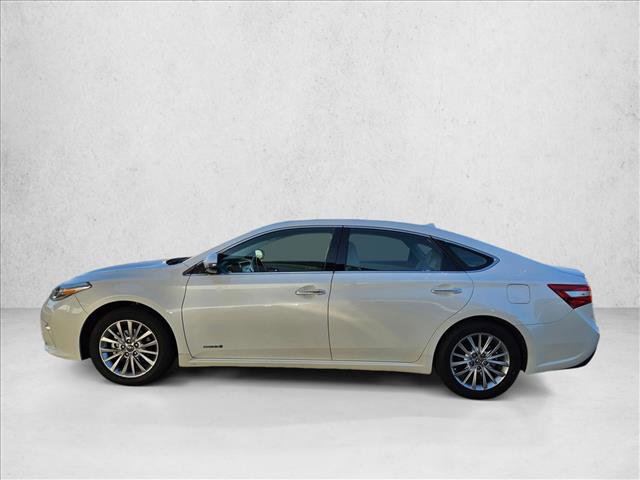 Used 2018 Toyota Avalon Limited image 8