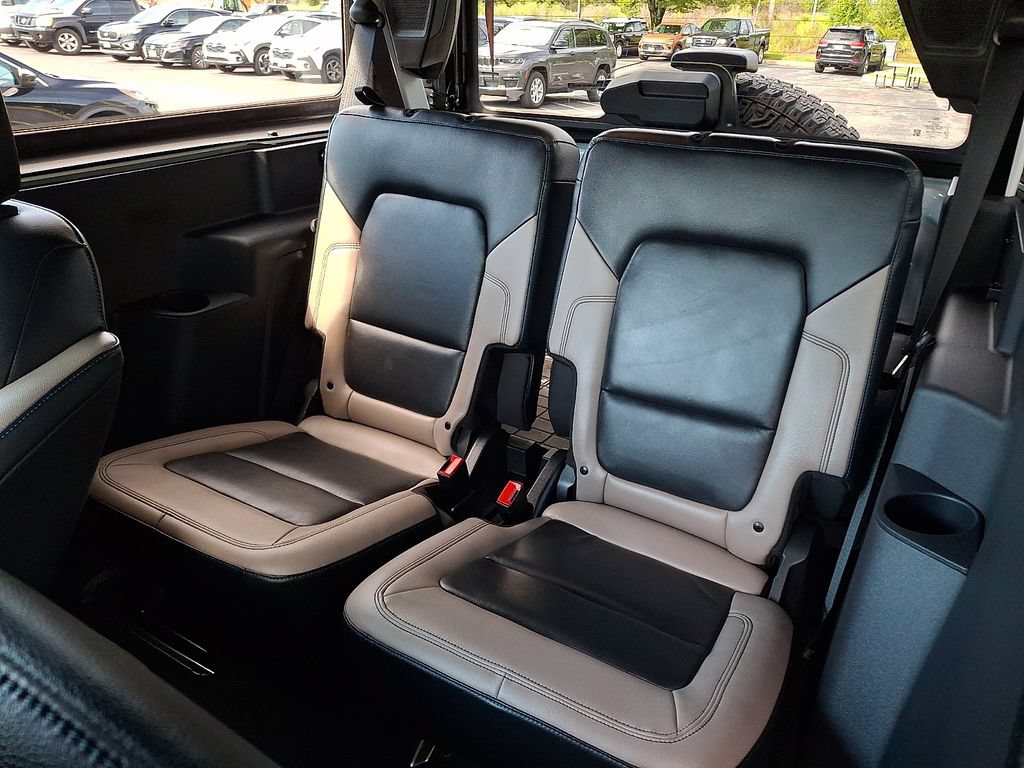 Used 2023 Ford Bronco Wildtrak AWD/4WD image 13