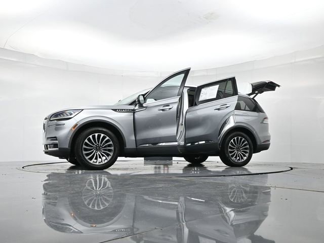 Used 2022 Lincoln Aviator Reserve w/ Equipment Group 201A image 50