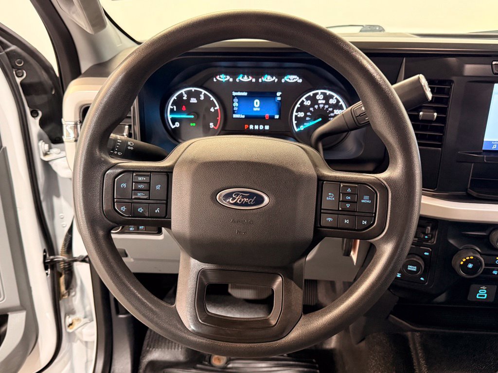 Used 2024 Ford F250 XL AWD/4WD image 18