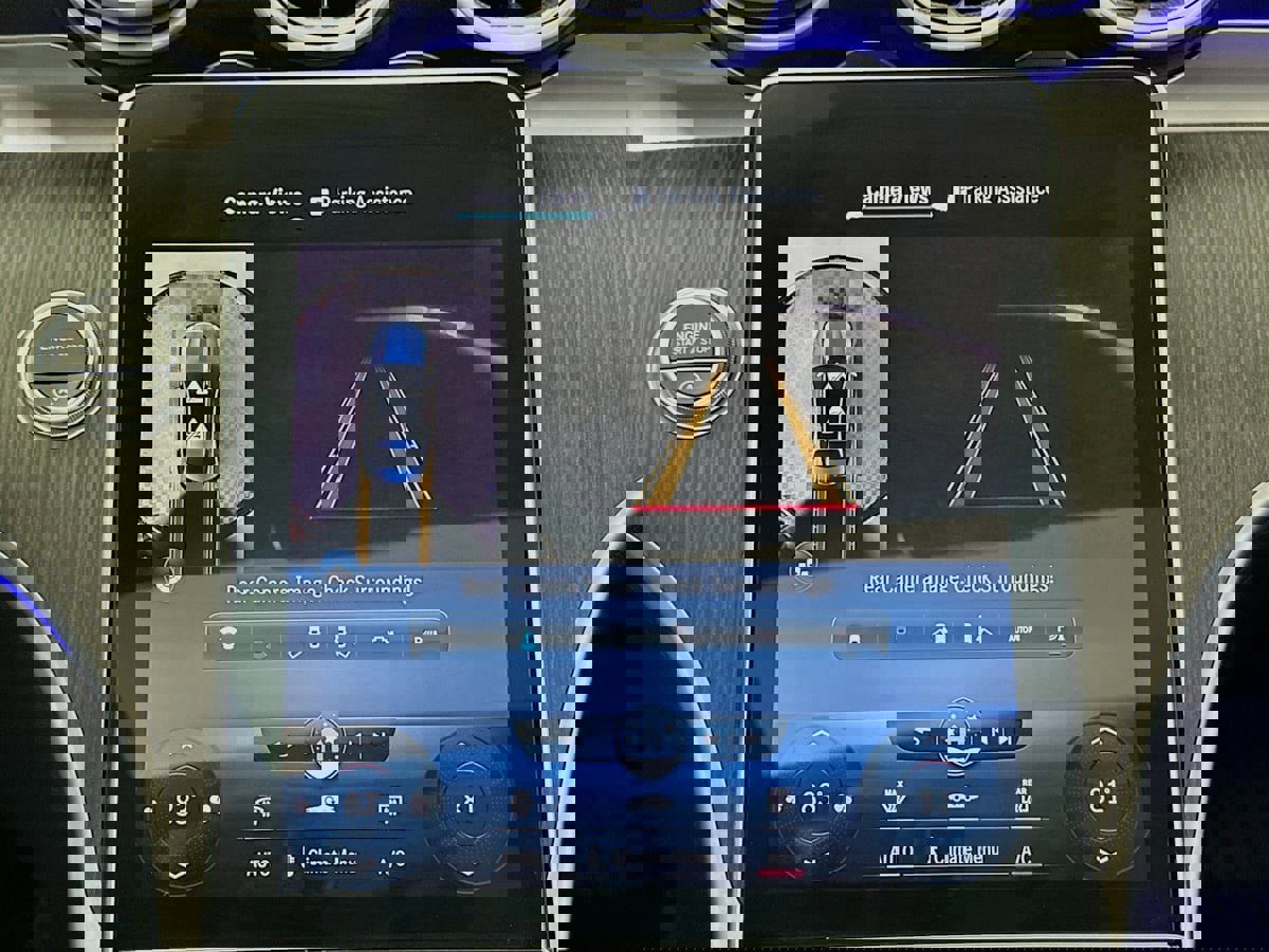 Used 2022 Mercedes-Benz C 300 4MATIC Sedan w/ Exclusive Trim Package image 14