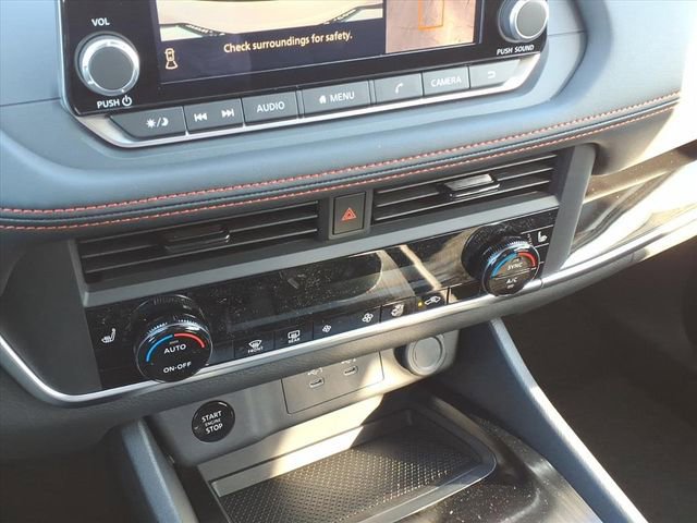 New 2026 Nissan Rogue Rock Creek image 11