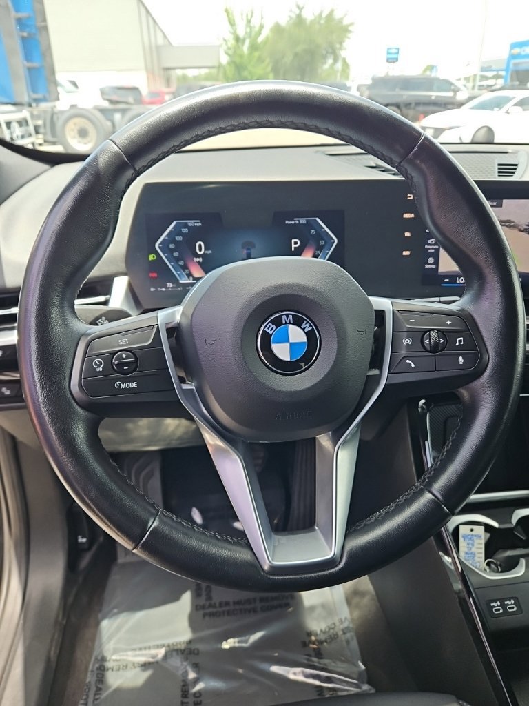 Used 2023 BMW X1 xDrive28i AWD/4WD image 14