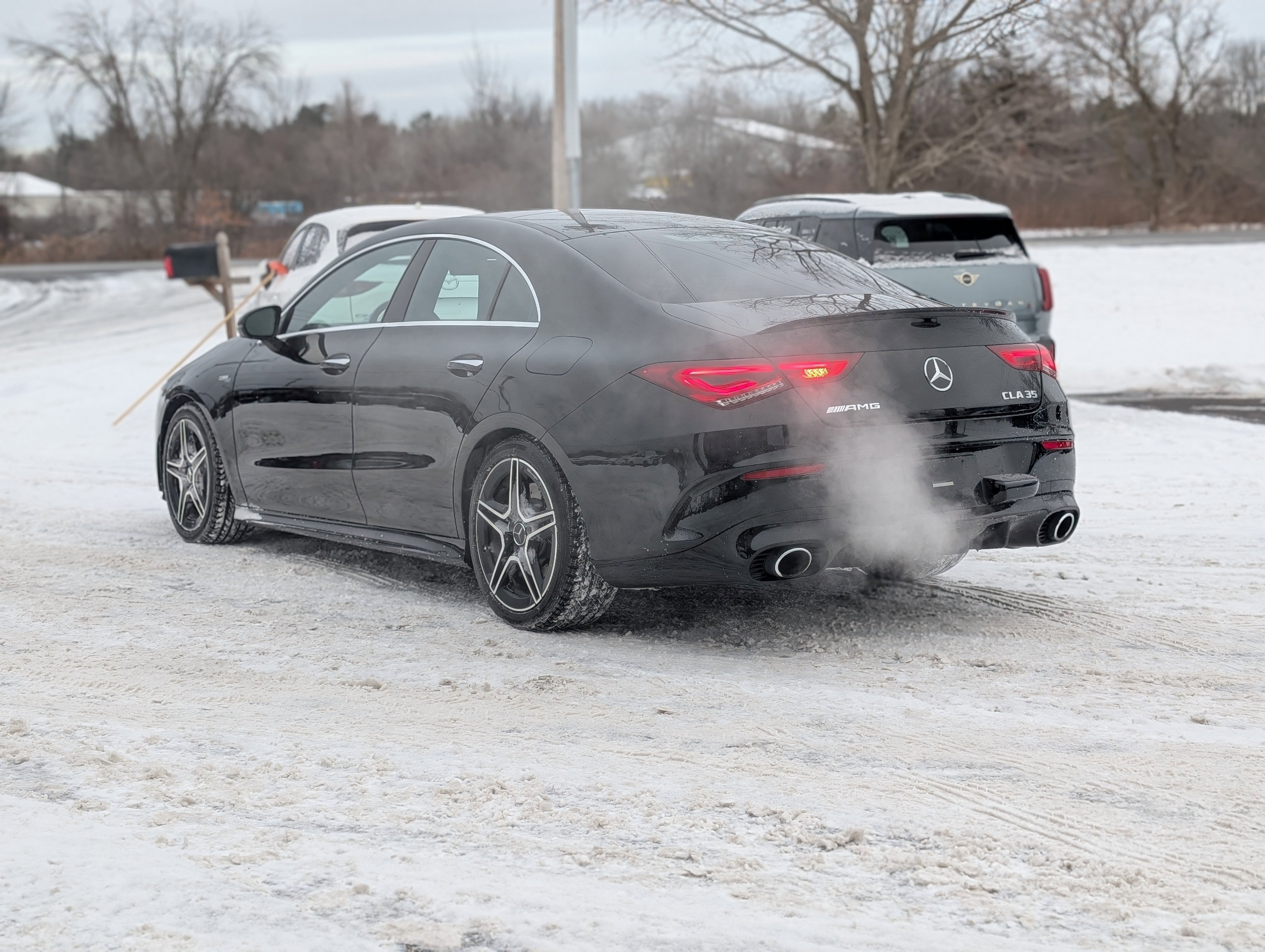 Used 2022 Mercedes-Benz CLA 35 AMG 4MATIC image 9